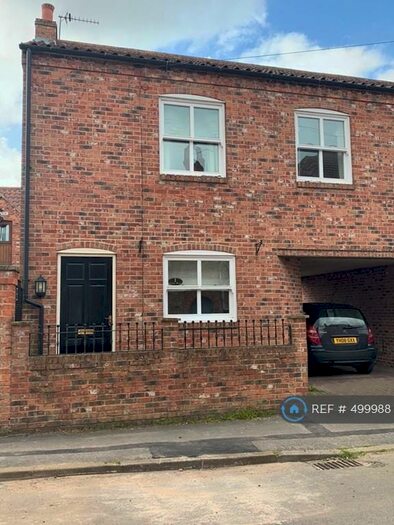 3 Bedroom Semi-Detached House To Rent In The Coach House, Crowle, Scunthorpe, DN17