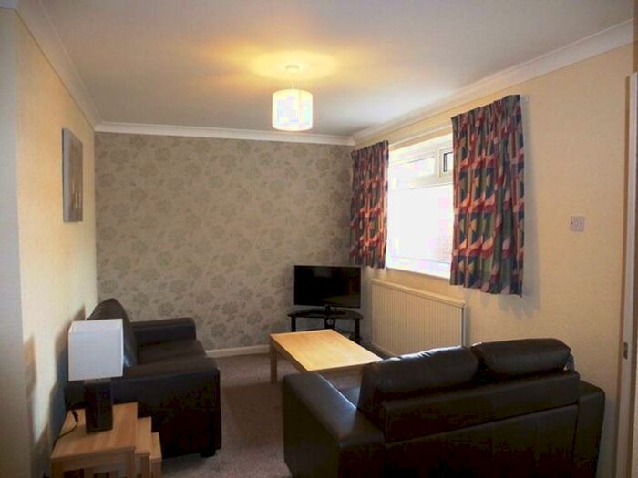 1 Bedroom Apartment To Rent In Briar Court, Barrow-In-Furness, LA13