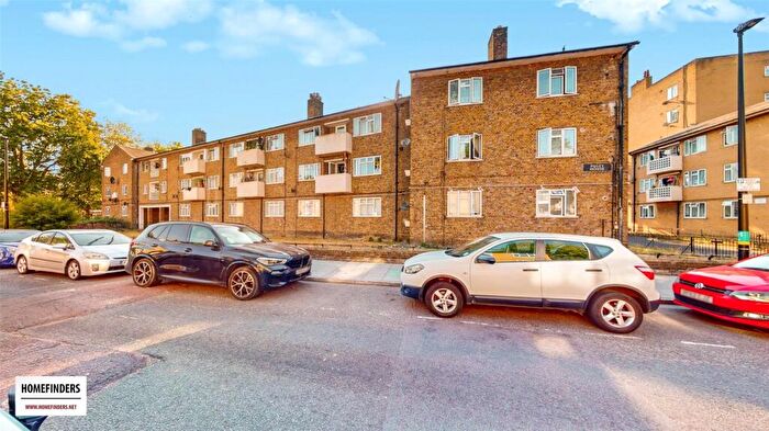 2 Bedroom Apartment For Sale In Pusey House, Saracen Street, E14