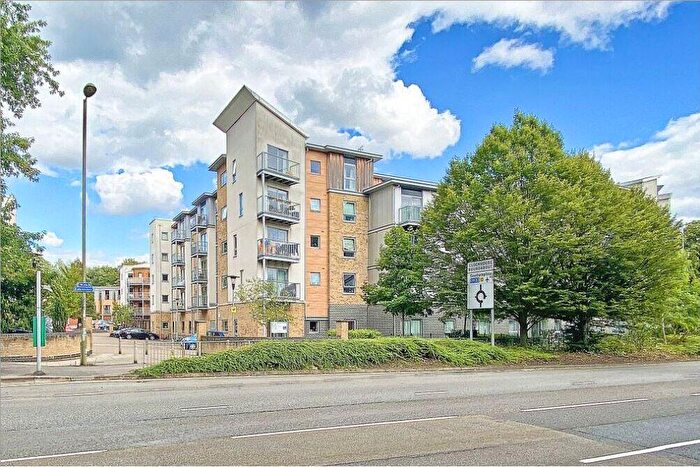 1 Bedroom Flat To Rent In Brand House, Coombe Way, Farnborough, GU14
