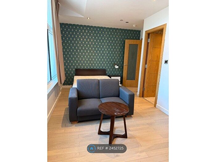 Studio To Rent In Produce Exchange Building, Liverpool, L2