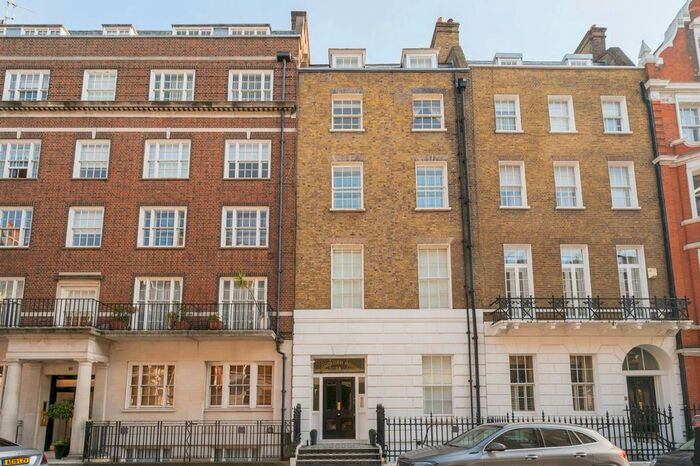 Studio To Rent In Wimpole Street, Marylebone, London, W1G