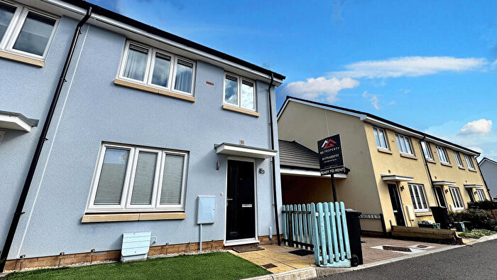 3 Bedroom End Of Terrace House To Rent In Gauting Road, Patchway, Bristol, Gloucestershire, BS34