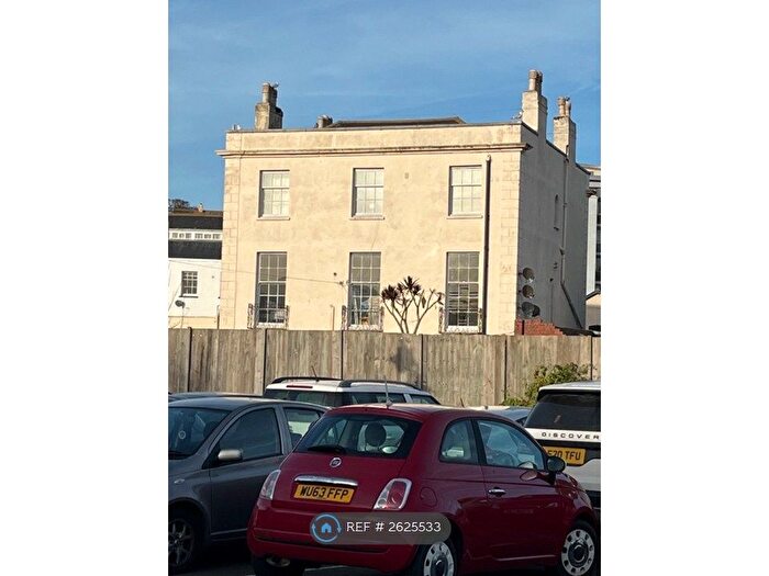 2 Bedroom Flat To Rent In Teignmouth House, Teignmouth, TQ14