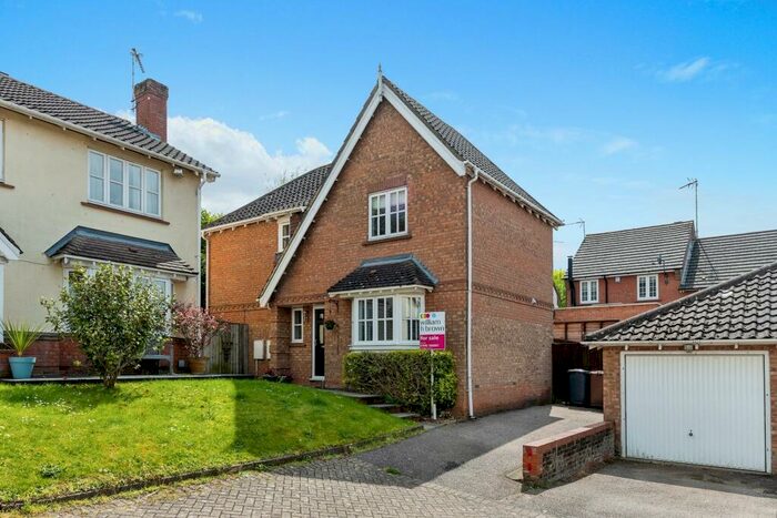 4 Bedroom House To Rent In Martins Drive, Hertford, SG13