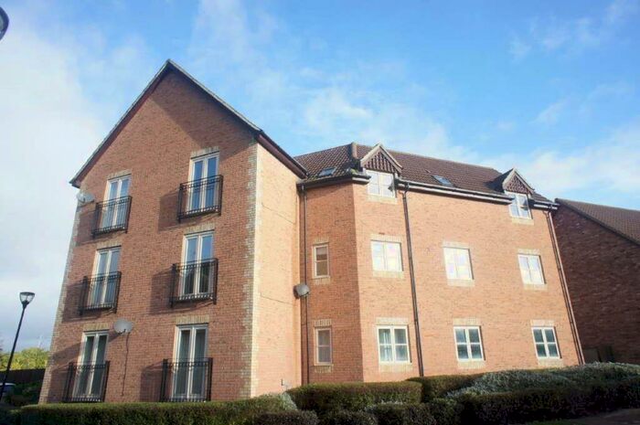 2 Bedroom Apartment To Rent In Upminster Close, Monkston Park, Milton Keynes, MK10