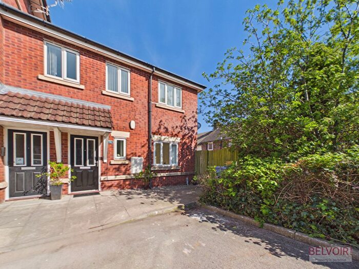 3 Bedroom Semi Detached House To Rent In Chapel Gardens, Liverpool, L5