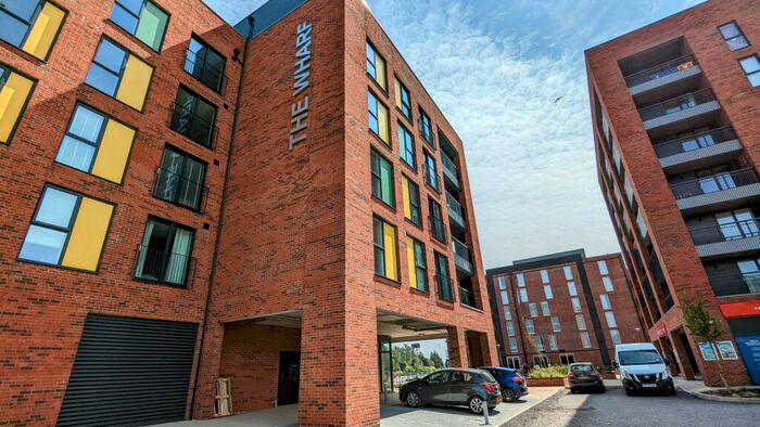 2 Bedroom Flat To Rent In Eben Haezar, Cardiff Bay, CF10