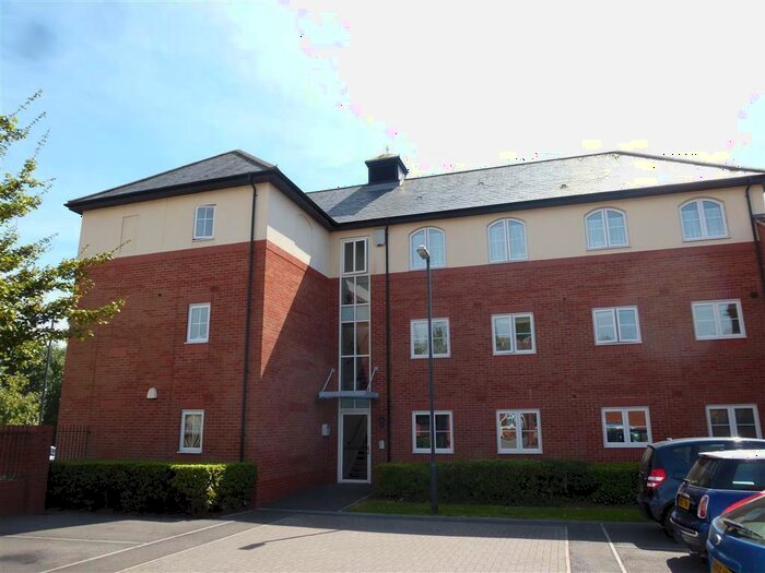2 Bedroom Apartment To Rent In Sheaves Park, Bristol, BS10