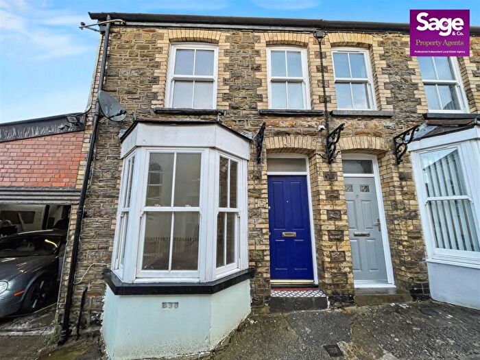 2 Bedroom Terraced House For Sale In George Street, Pontypool, NP4