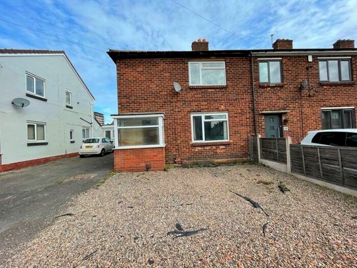 3 Bedroom Semi-Detached House To Rent In Jeffrey Road, Rowley Regis, West Midlands, B65
