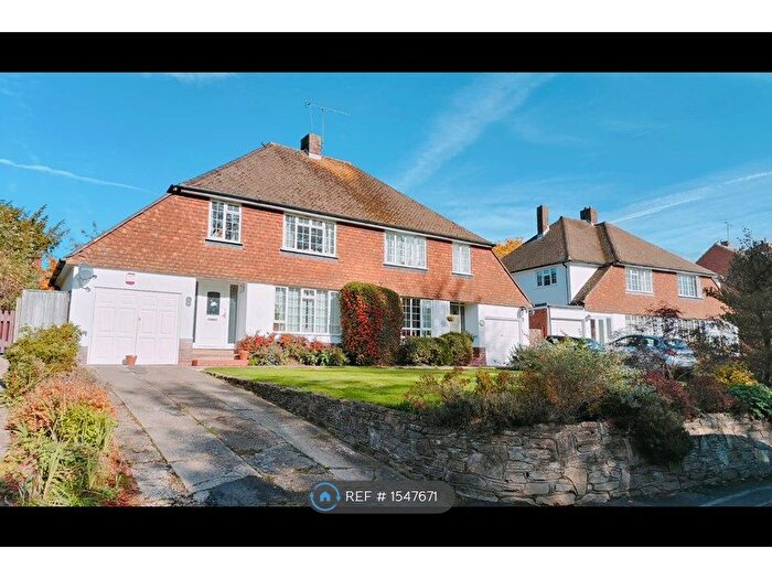 3 Bedroom Semi-detached House To Rent In Lakeside, Earley, Reading, RG6