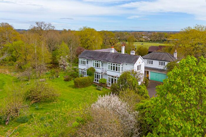 5 Bedroom House For Sale In Pinkhurst Lane, Slinfold, Horsham, West Sussex, RH13