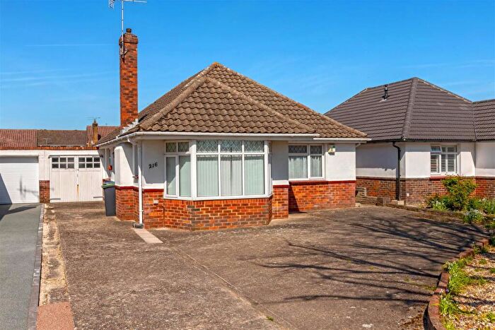 2 Bedroom Detached Bungalow For Sale In Goring Way, Goring-By-Sea, BN12