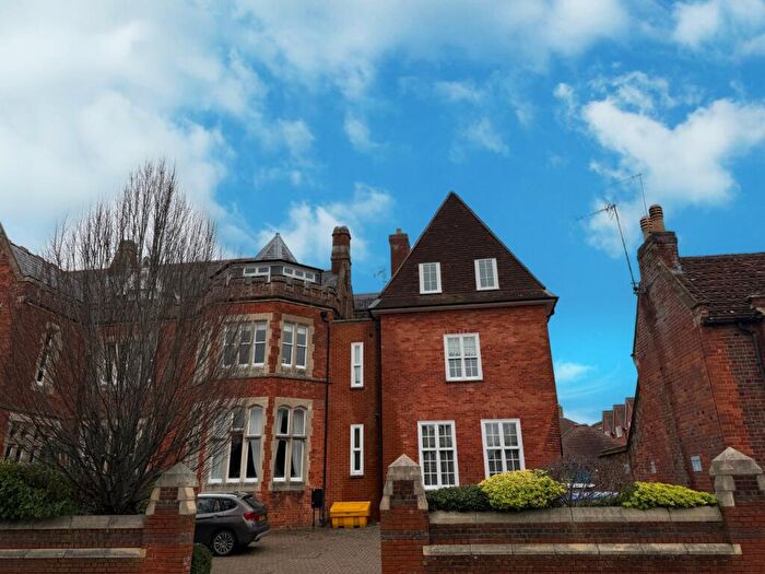 Studio To Rent In St Gabriels, Wantage, OX12