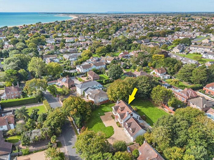 7 Bedroom Detached House For Sale In Barrack Lane, Aldwick, West Sussex, PO21