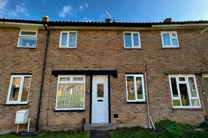 3 Bedroom Terraced House To Rent In Belfield Close, Northampton, NN3