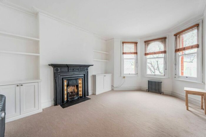2 Bedroom Flat To Rent In Delaware Road, Maida Vale, London, W9