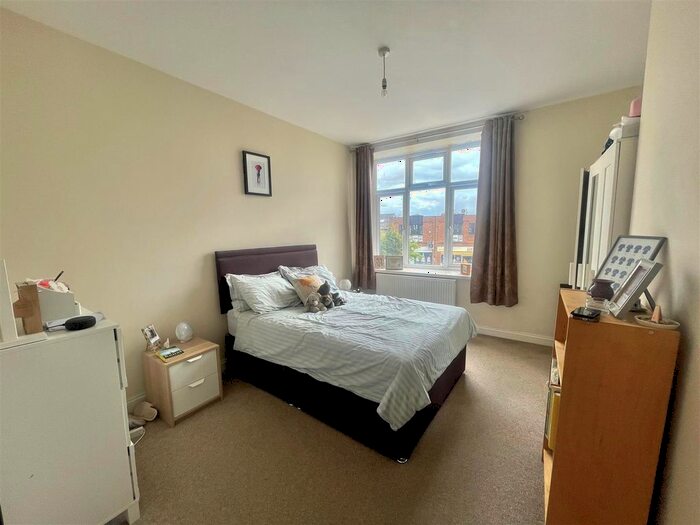 2 Bedroom Flat To Rent In High Point House, Acomb, YO26
