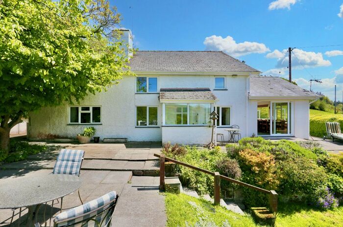 3 Bedroom Detached House For Sale In Upper Yew Tree, Presteigne, LD8