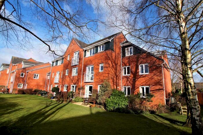 1 Bedroom Property For Sale In Lovell Court, Holmes Chapel, CW4