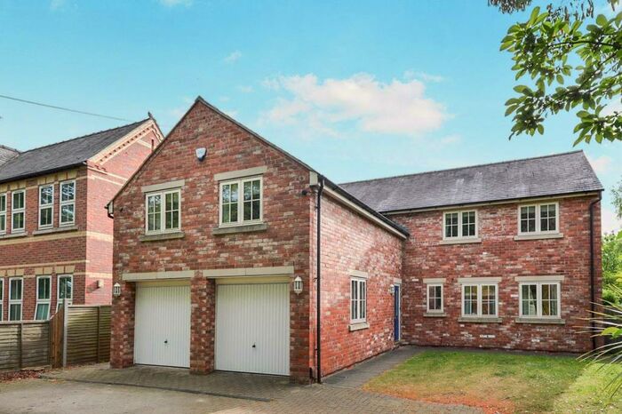 5 Bedroom House To Rent In Riseholme Road, Lincoln, LN1