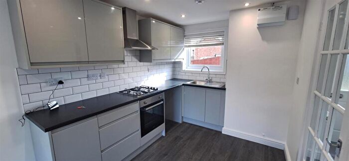 3 Bedroom End Of Terrace House To Rent In Pendleton, Peterborough, PE3