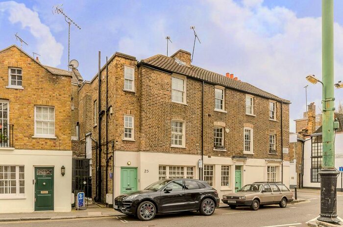 1 Bedroom Property To Rent In Ansdell Street, Kensington, London, W8