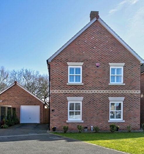 4 Bedroom Detached House For Sale In Aldrich Close, Frinton-On-Sea, CO13