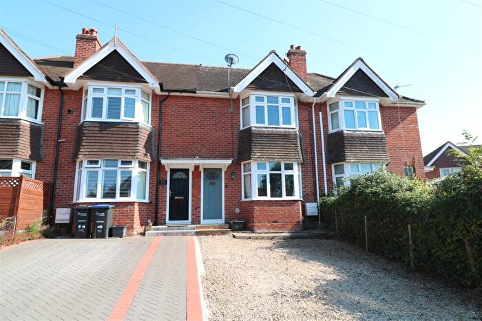 2 Bedroom Terraced House For Sale In Whiterow Park, Trowbridge, BA14
