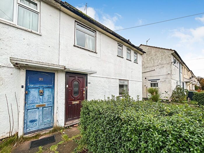 3 Bedroom Semi Detached House For Sale In Kipling Road Northfield, Birmingham, B30