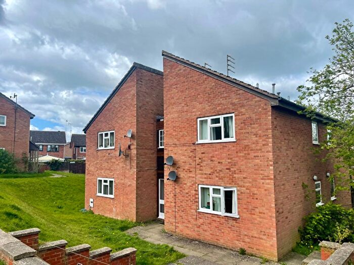 1 Bedroom Studio To Rent In St. Johns Close, Daventry, Northamptonshire, NN11