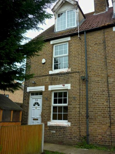 3 Bedroom End Of Terrace House To Rent In Albert Terrace, Ivy Street, Gillingham, ME8