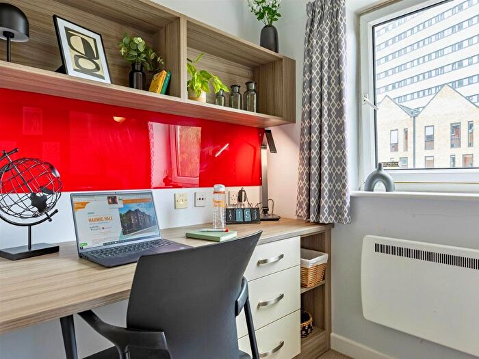 Studio To Rent In Cook Street, Southampton, SO14