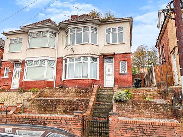 3 Bedroom Semi-Detached House To Rent In Keynsham Avenue, Newport, NP20