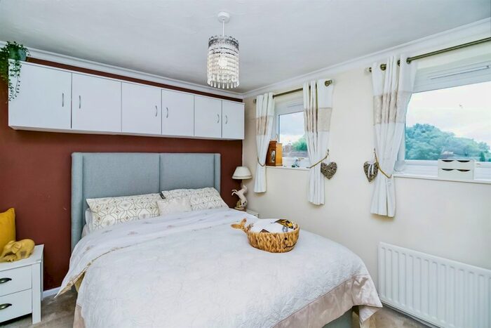 2 Bedroom Semi-Detached House For Sale In Shakespeare Road, Barry, CF62