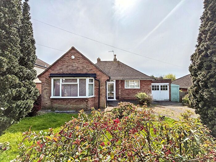 2 Bedroom Detached Bungalow For Sale In Wychurst Gardens, Bexhill-On-Sea, TN40