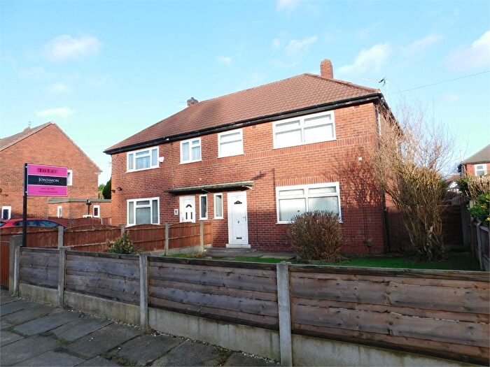 3 Bedroom Semi Detached House To Rent In Staton Avenue, Bolton, BL2