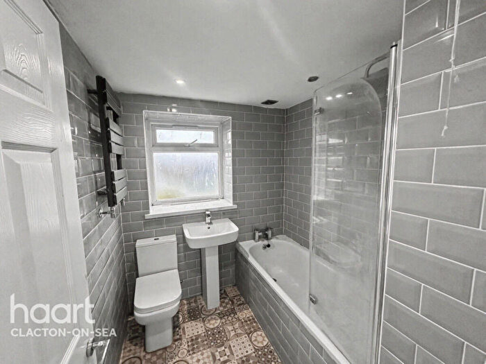 3 Bedroom Apartment To Rent In Rosemary Road, Clacton-on-Sea, CO15