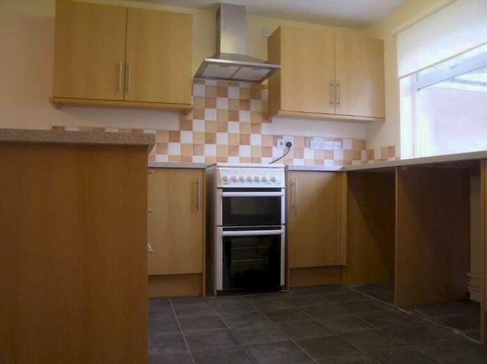 1 Bedroom Flat To Rent In Villa Court, Madeley, Telford, TF7