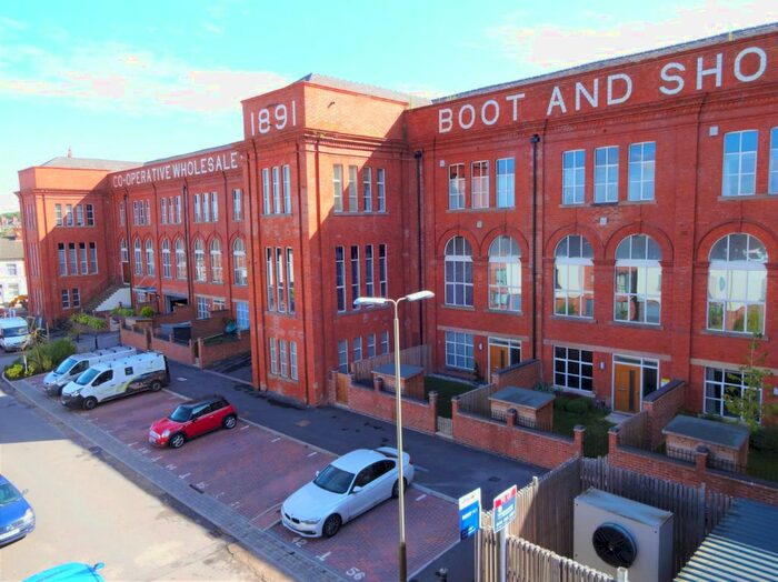 1 Bedroom Flat To Rent In Wheatsheaf Way, Knighton Fields, Leicester, LE2