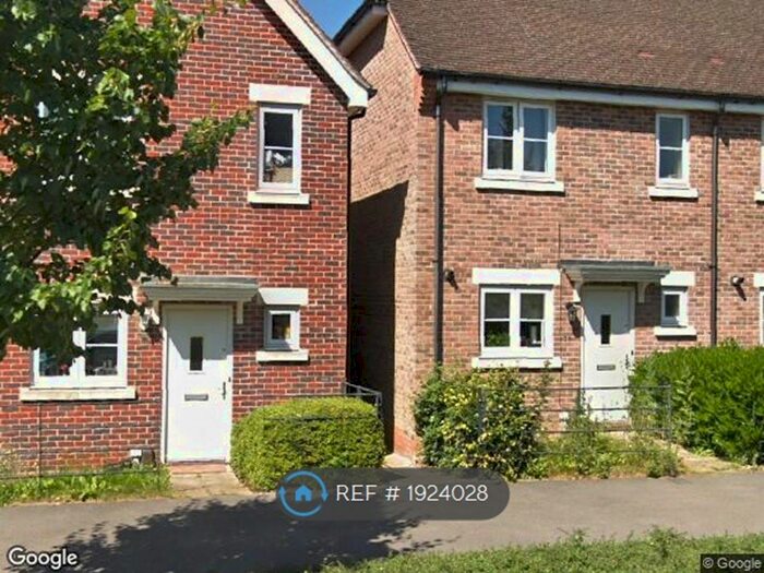 2 Bedroom End Of Terrace House To Rent In Merlin Way, Bracknell, RG12