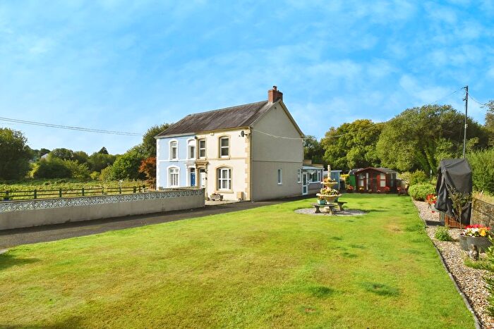 3 Bedroom Semi-Detached House For Sale In Gors Lane, Cwmgors, Ammanford, Neath Port Talbot, SA18