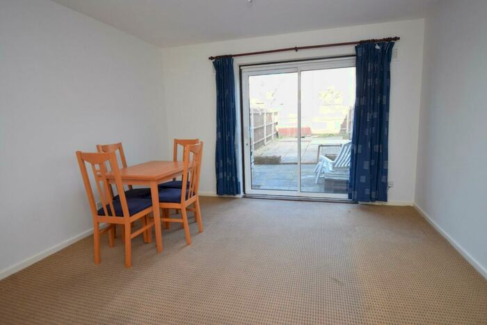 2 Bedroom End Of Terrace House To Rent In Boulters Close, Cippenham, Slough, Berkshire, SL1