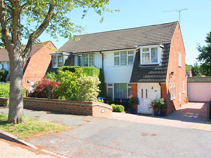 3 Bedroom Semi-Detached House To Rent In Northwood Avenue, Knaphill, Woking, Surrey, GU21