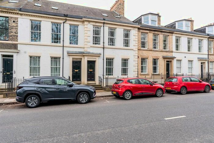 2 Bedroom Flat To Rent In North Terrace, Newcastle Upon Tyne, NE2