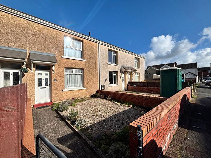 3 Bedroom Terraced House For Sale In Heol Tregoning, Llanelli, SA15