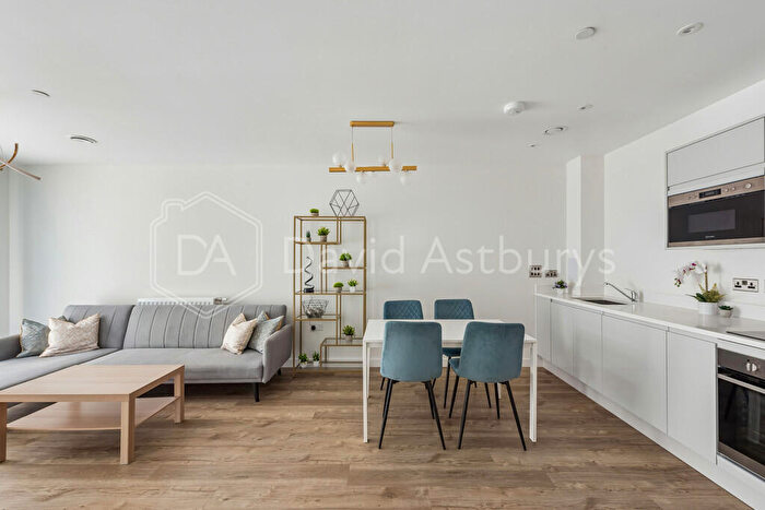 1 Bedroom Flat To Rent In North Woolwich Road, North Woolwich, London, E16