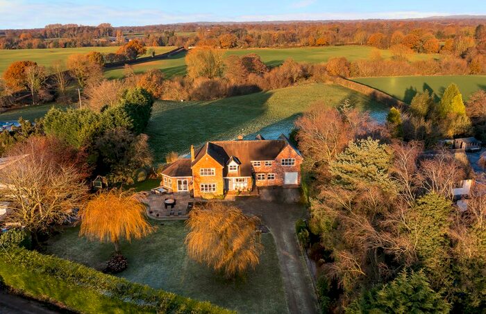 6 Bedroom Detached House For Sale In Millfield, Congleton, Cheshire, CW12