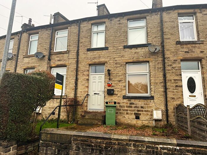 2 Bedroom Terraced House To Rent In Newsome Road South, Berry Brow, Huddersfield, HD4